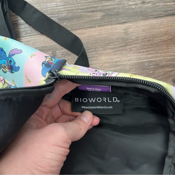 Disney Lilo & Stitch Backpack Bioworld Loungefly Merch Pop Culture Comic Con - Picture 7 of 7